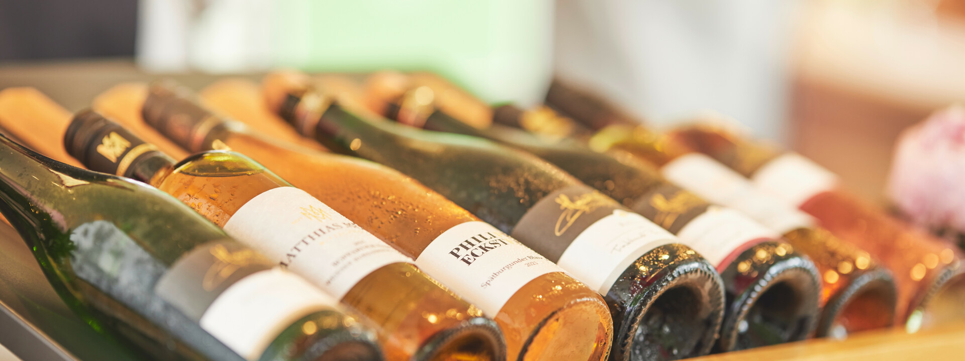 Weinflaschen in Auslage © Koblenz-Touristik GmbH, Picture Colada Weinflaschen in Auslage © Koblenz-Touristik GmbH, Picture Colada